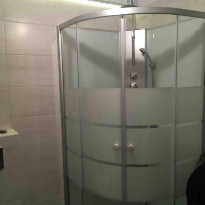 Mieszkanie W Swinoujsciu 2 Pokoje /Blisko Ubb/ Apartment Swinoujscie Bagian luar foto