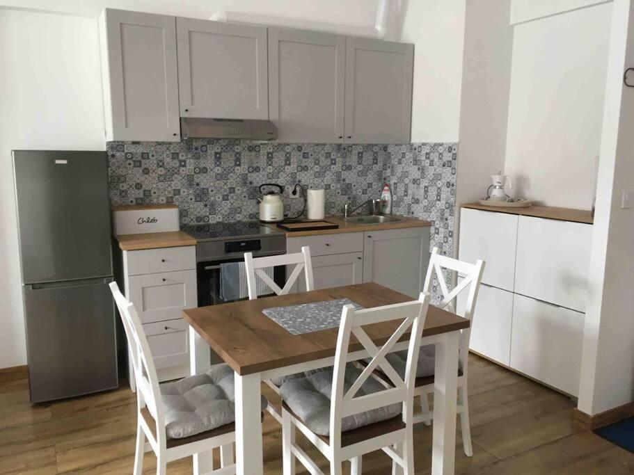 Mieszkanie W Swinoujsciu 2 Pokoje /Blisko Ubb/ Apartment Swinoujscie Bagian luar foto
