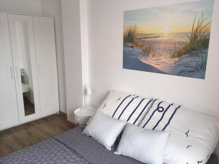 Mieszkanie W Swinoujsciu 2 Pokoje /Blisko Ubb/ Apartment Swinoujscie Bagian luar foto